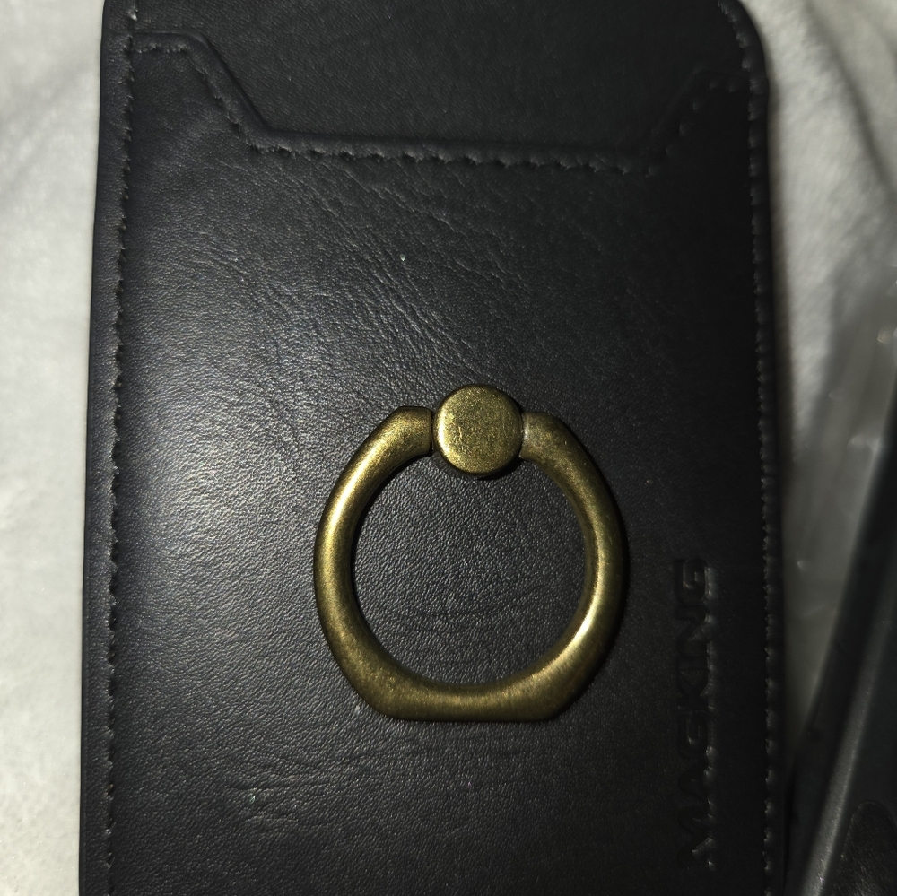 Phone case - Picture 6 of 9